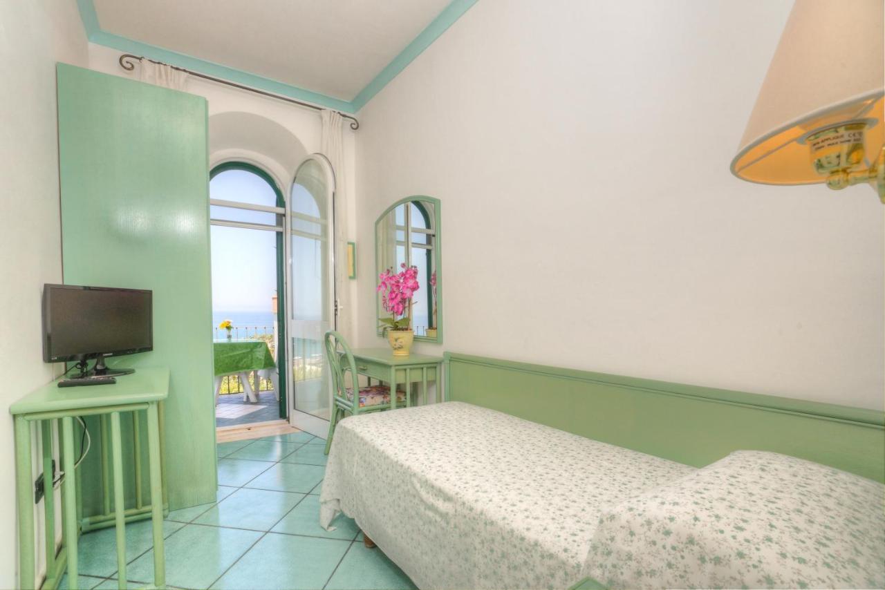 Hotel Casa Del Sole Forio di Ischia Екстериор снимка