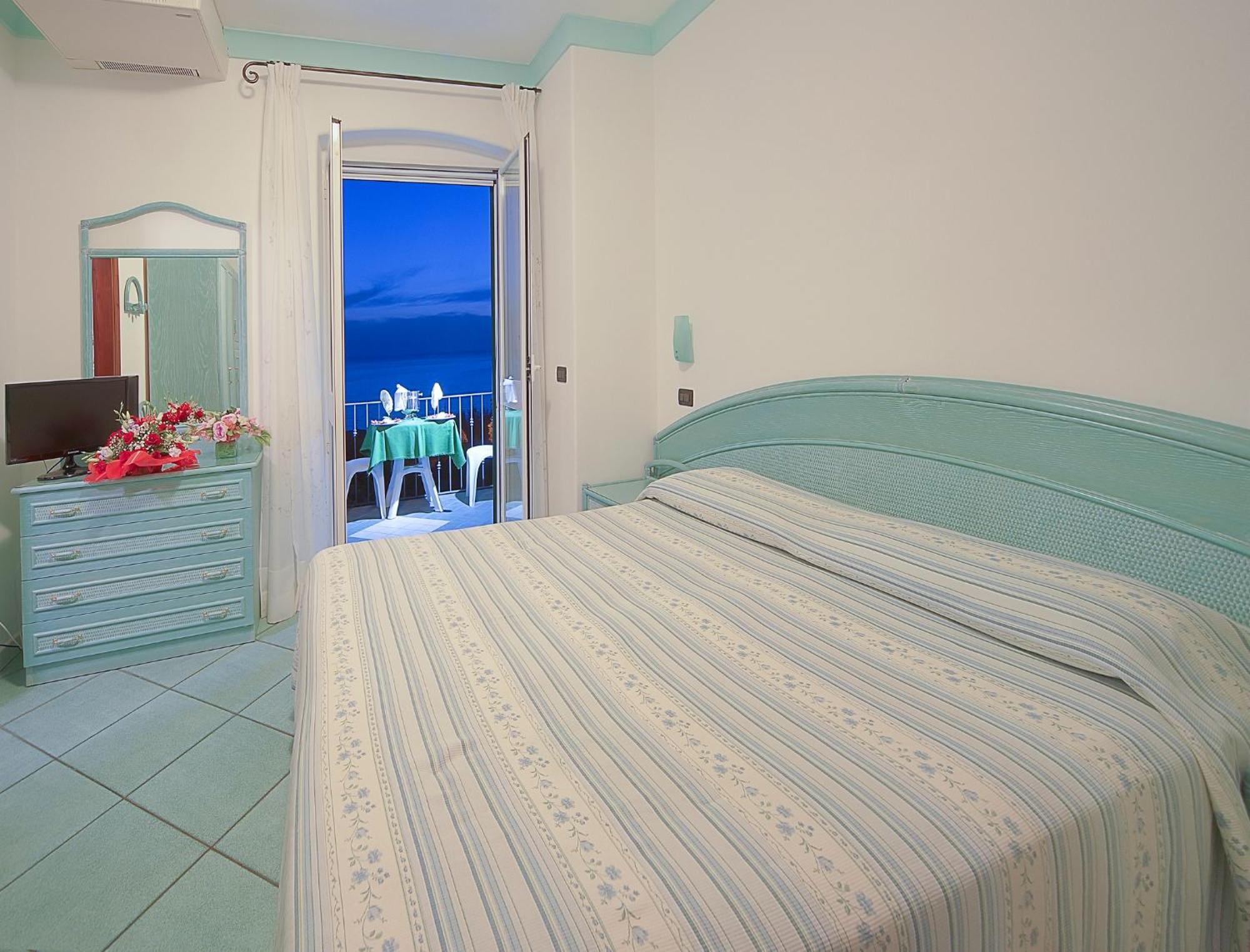 Hotel Casa Del Sole Forio di Ischia Екстериор снимка